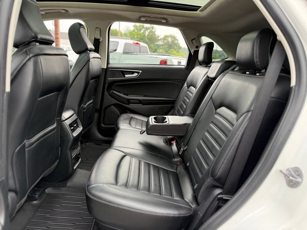 Certified 2024 Ford Edge SEL w/ Convenience Package AWD/4WD image 12