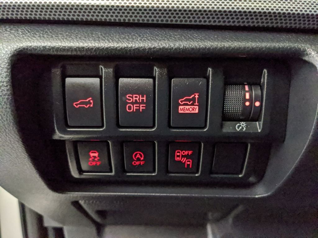 Used 2020 Subaru Forester Limited w/ Popular Package #3 image 15