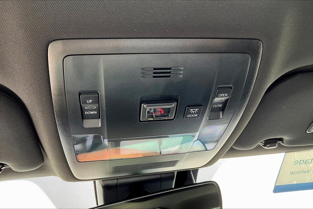 Used 2023 Lexus IS 300 w/ Comfort Package RWD image 17