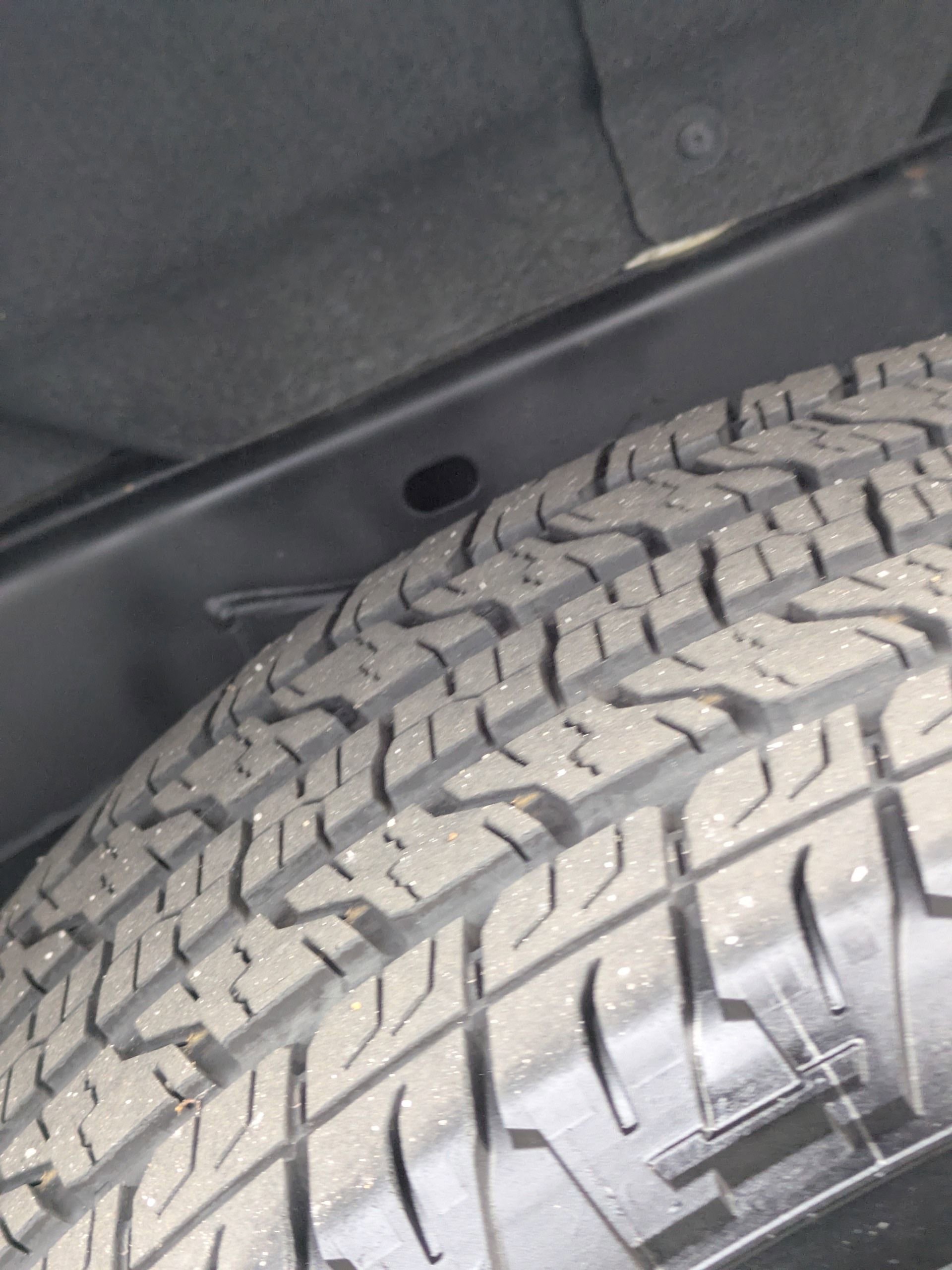 Used 2023 Chevrolet Colorado LT image 9