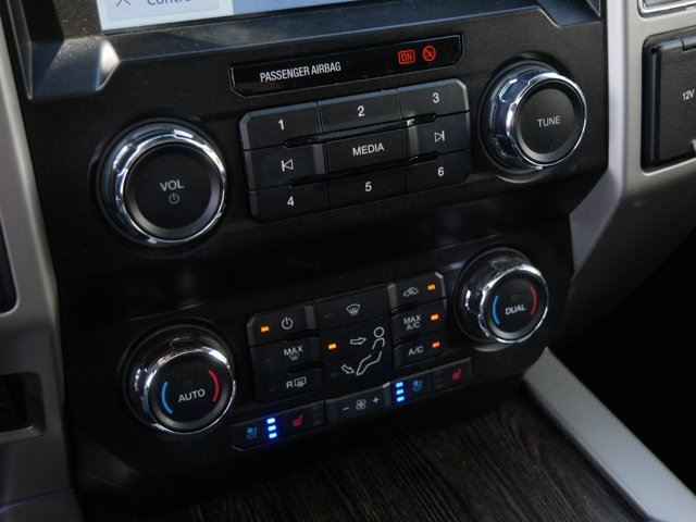 Certified 2020 Ford F350 Lariat w/ Lariat Ultimate Package AWD/4WD image 30