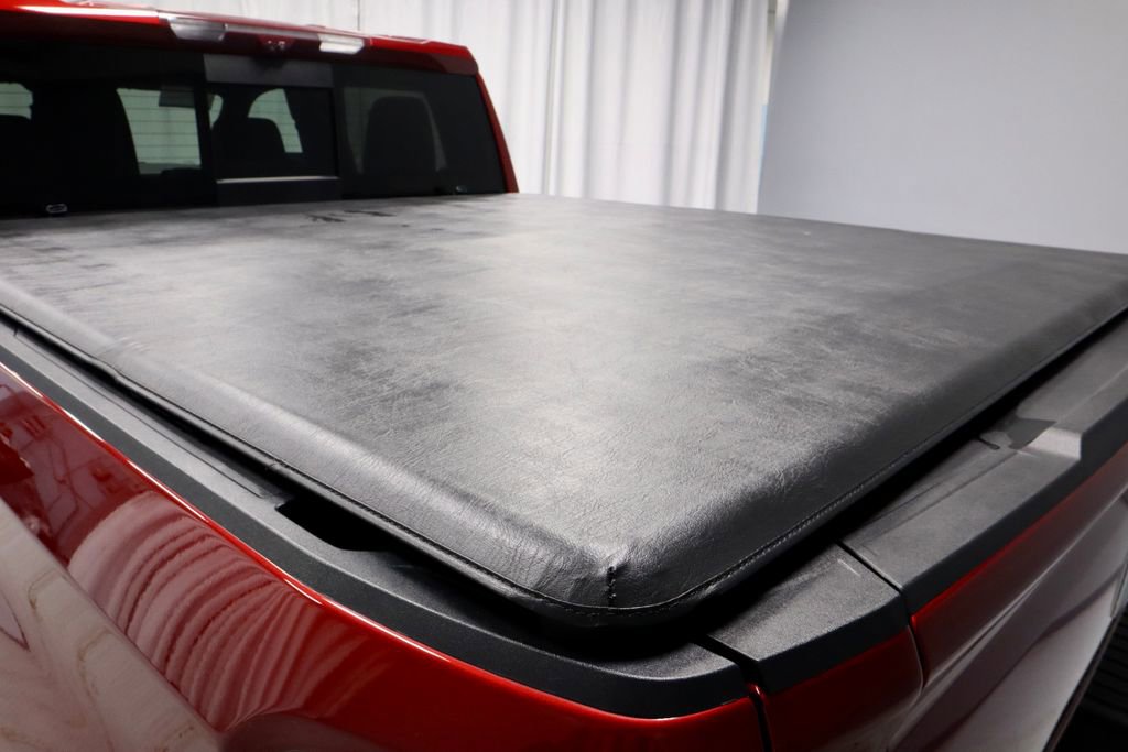 Used 2023 Chevrolet Silverado 1500 High Country w/ High Country Premium Package AWD/4WD image 14