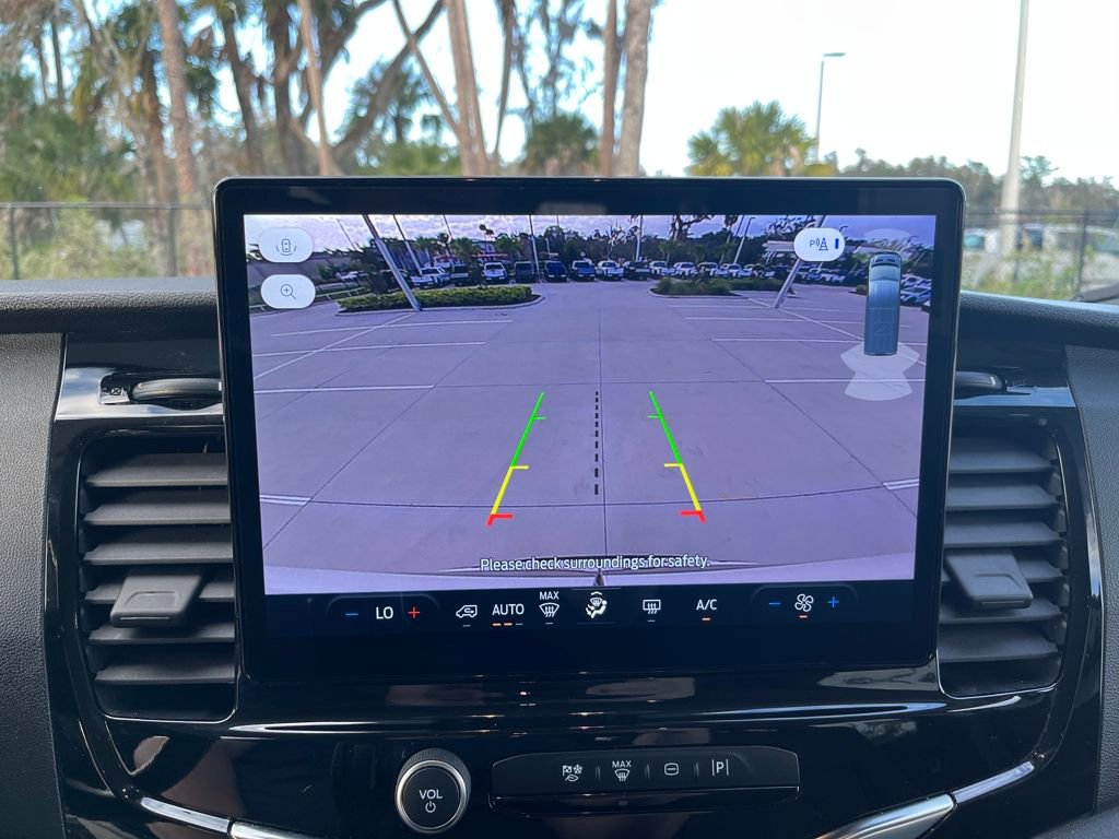 Certified 2024 Ford Transit 350 XLT image 27