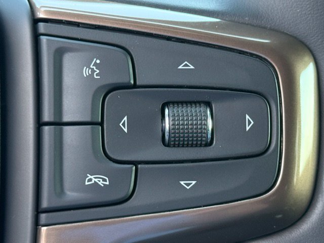Used 2023 Chevrolet Tahoe High Country AWD/4WD image 23
