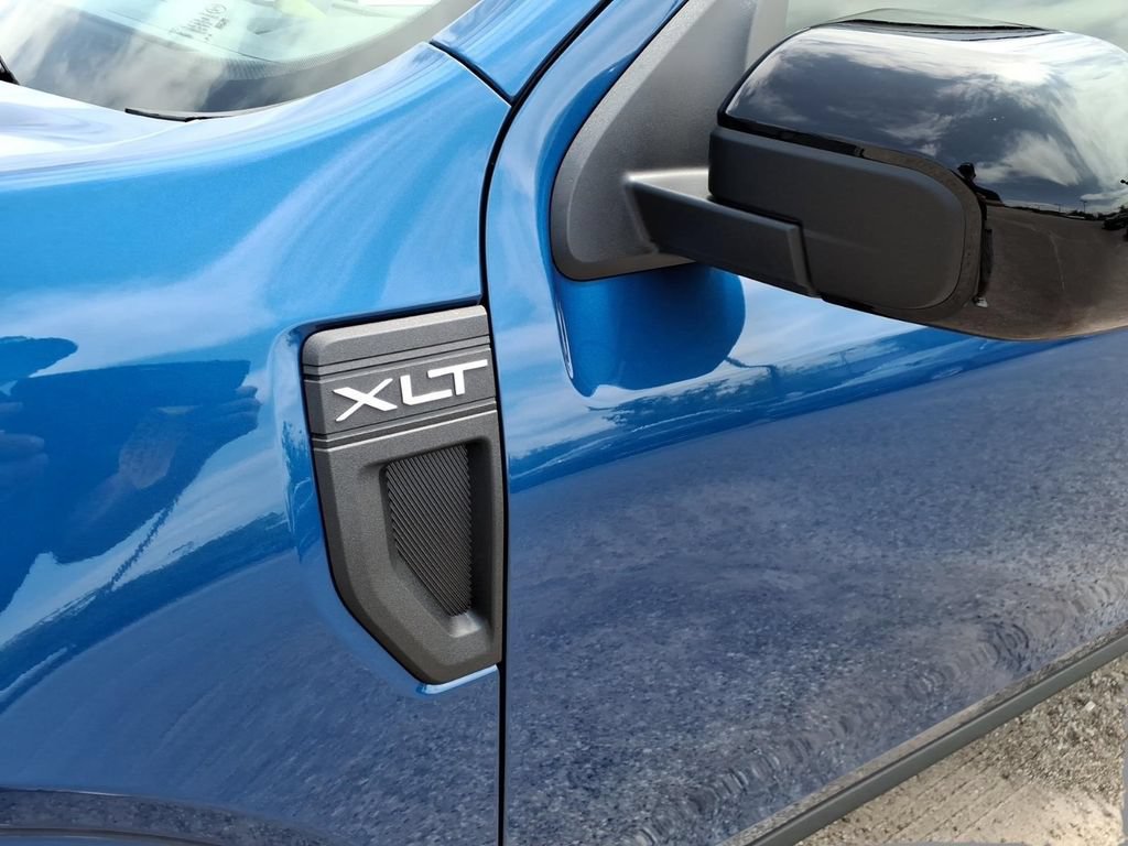 Certified 2024 Ford Maverick XLT w/ XLT Luxury Package AWD/4WD image 16