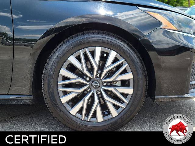Used 2024 Nissan Altima 2.5 SV FWD image 12