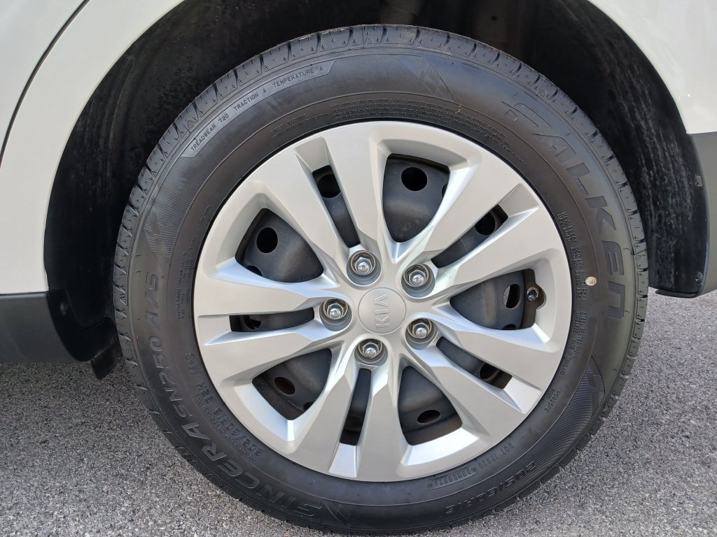 Used 2021 Kia Soul LX FWD image 20