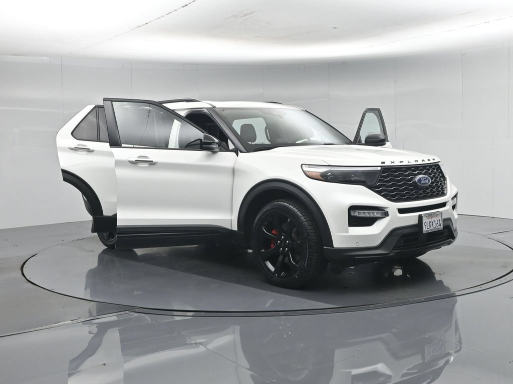 Certified 2023 Ford Explorer ST w/ Equipment Group 401A AWD/4WD image 34