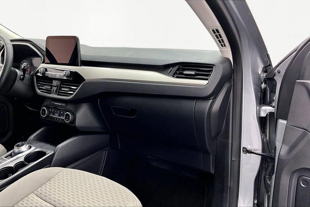Certified 2022 Ford Escape SE w/ Convenience Package image 17