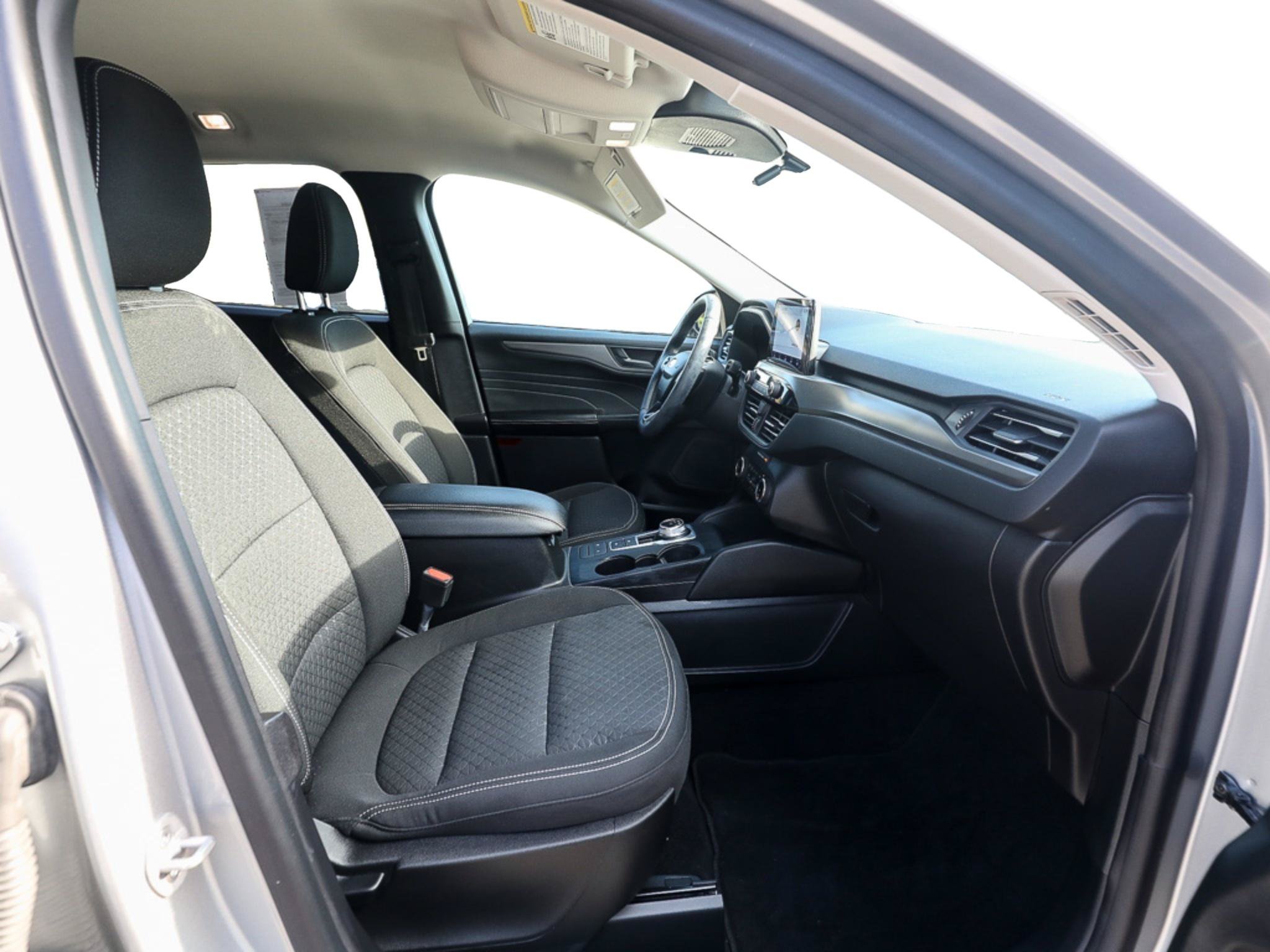 Certified 2023 Ford Escape Active AWD/4WD image 21