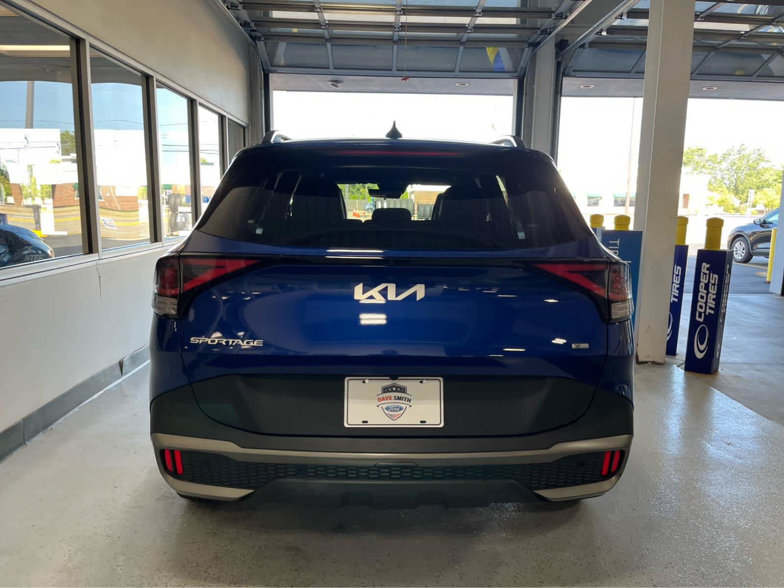 Used 2023 Kia Sportage X-Line w/ X-Line Premium Package AWD/4WD image 10