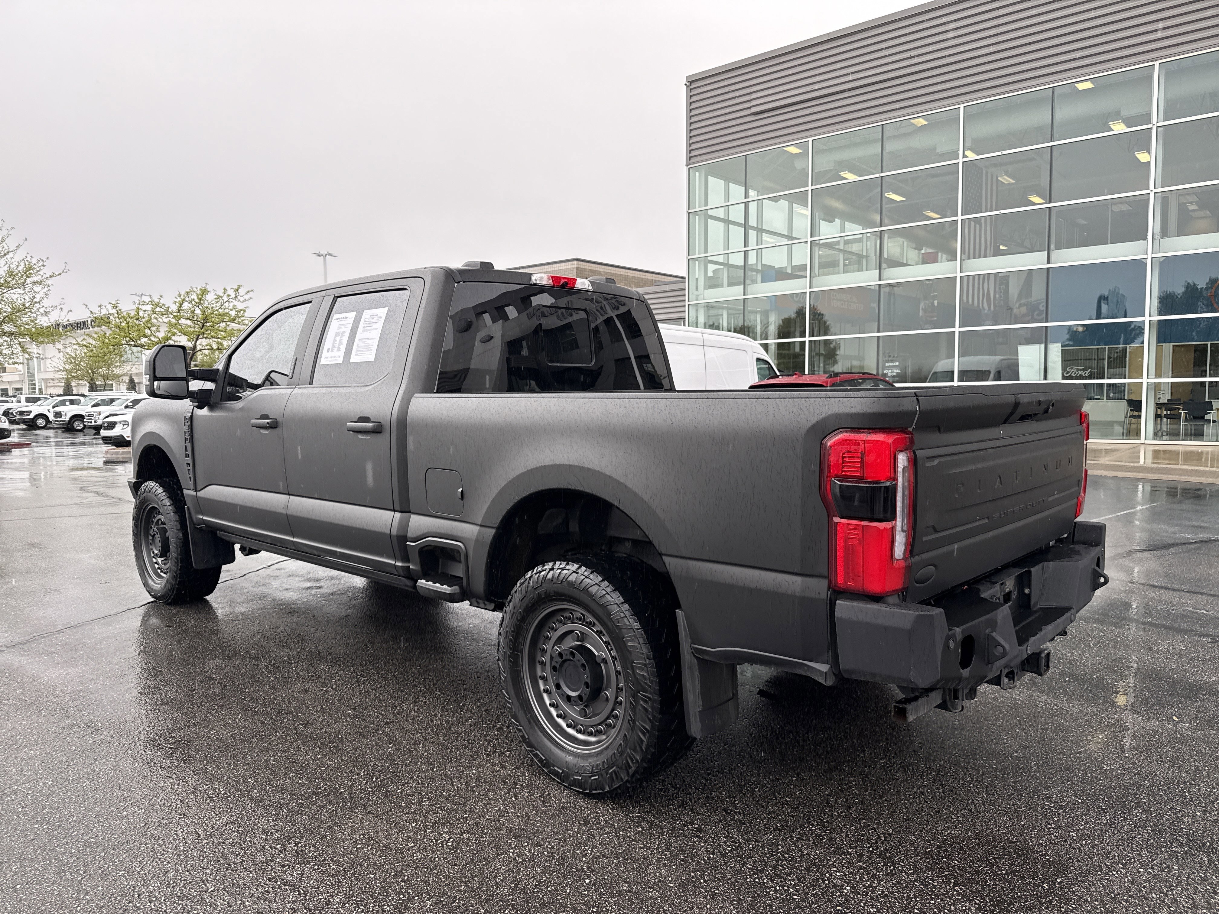 Certified 2023 Ford F350 Platinum w/ FX4 Off-Road Package image 3