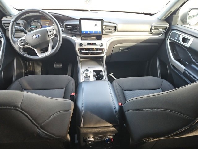 Certified 2022 Ford Explorer XLT image 11