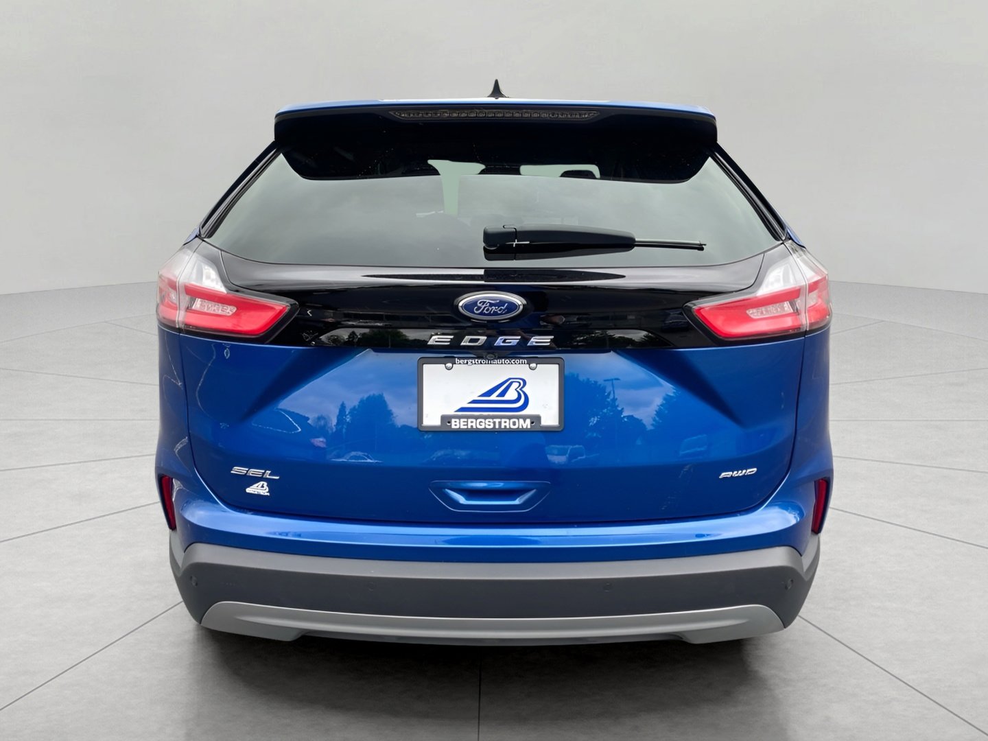 Certified 2023 Ford Edge SEL w/ Convenience Package AWD/4WD image 12