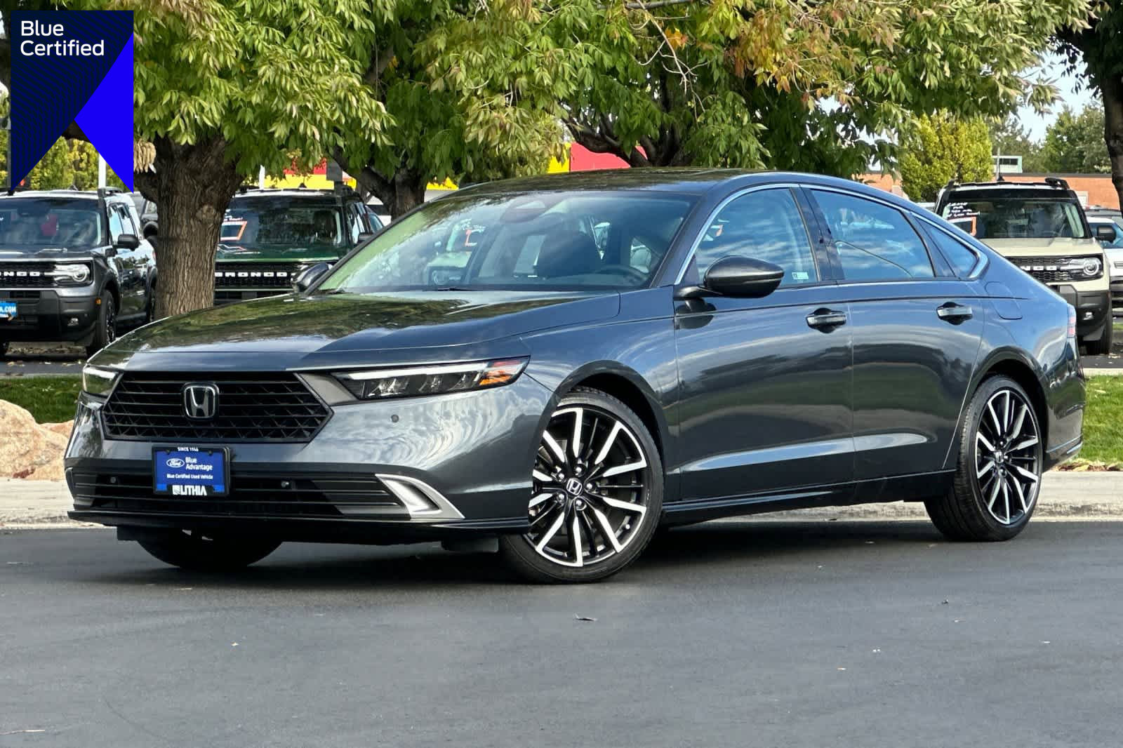 Used 2023 Honda Accord Touring image 1