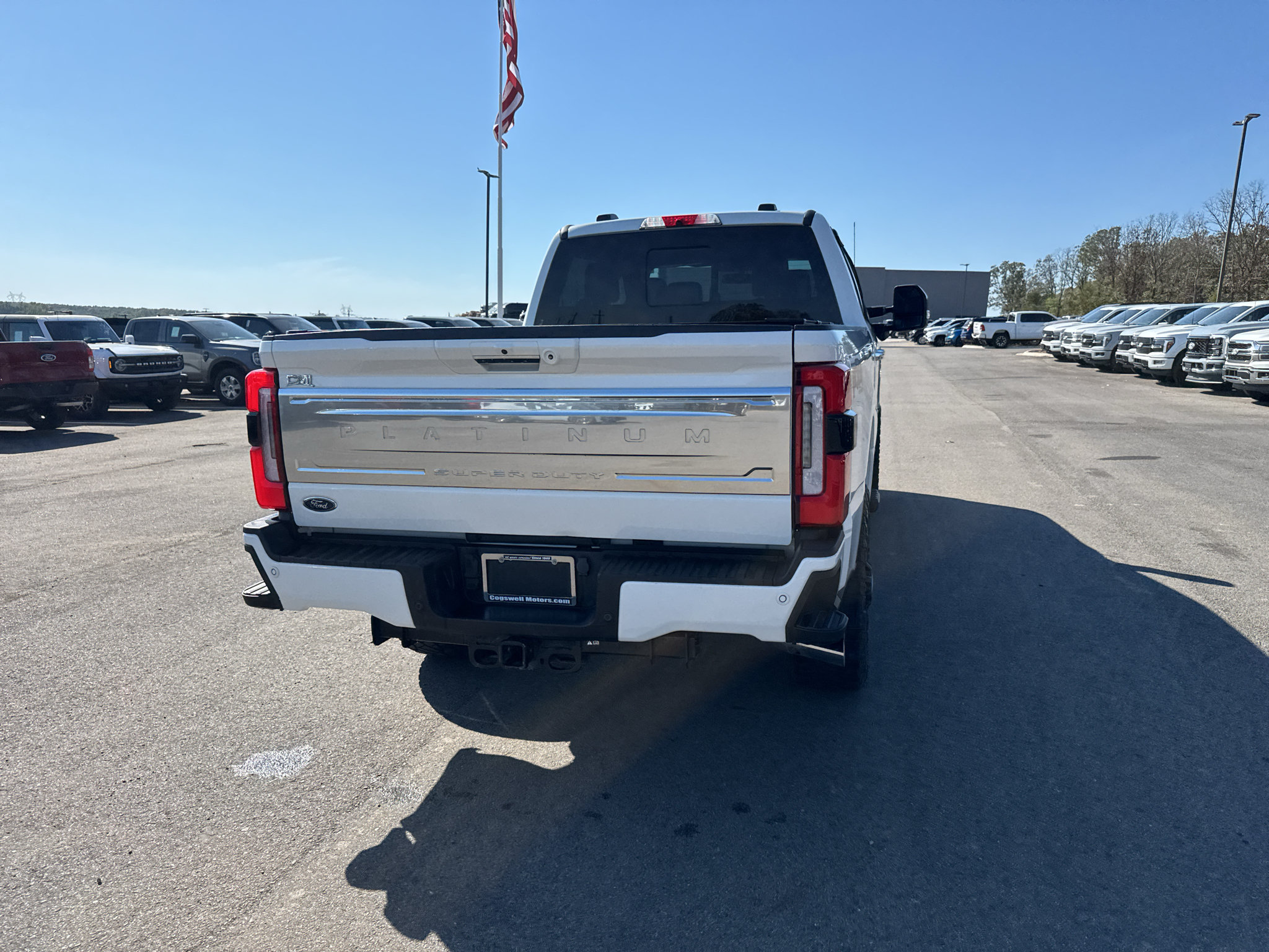 Certified 2024 Ford F250 Platinum AWD/4WD image 15
