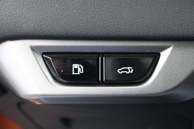 Used 2023 Lexus RX 350 Premium Plus w/ Accessory Package AWD/4WD image 17