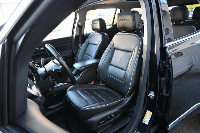 Used 2020 GMC Acadia Denali w/ Trailering Package image 22