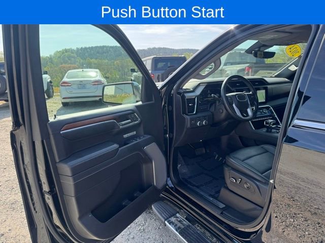 Used 2024 GMC Sierra 1500 Denali w/ Technology Package AWD/4WD image 17