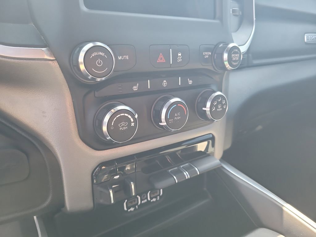 Used 2024 RAM 3500 Big Horn image 26