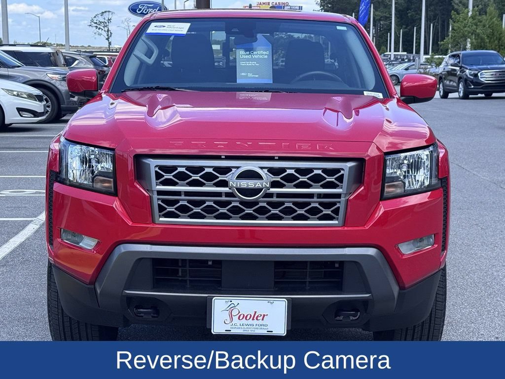 Used 2024 Nissan Frontier SV w/ SV Convenience Package AWD/4WD image 3