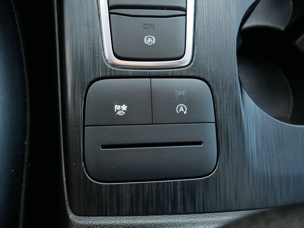 Certified 2024 Ford Escape ST-Line image 24