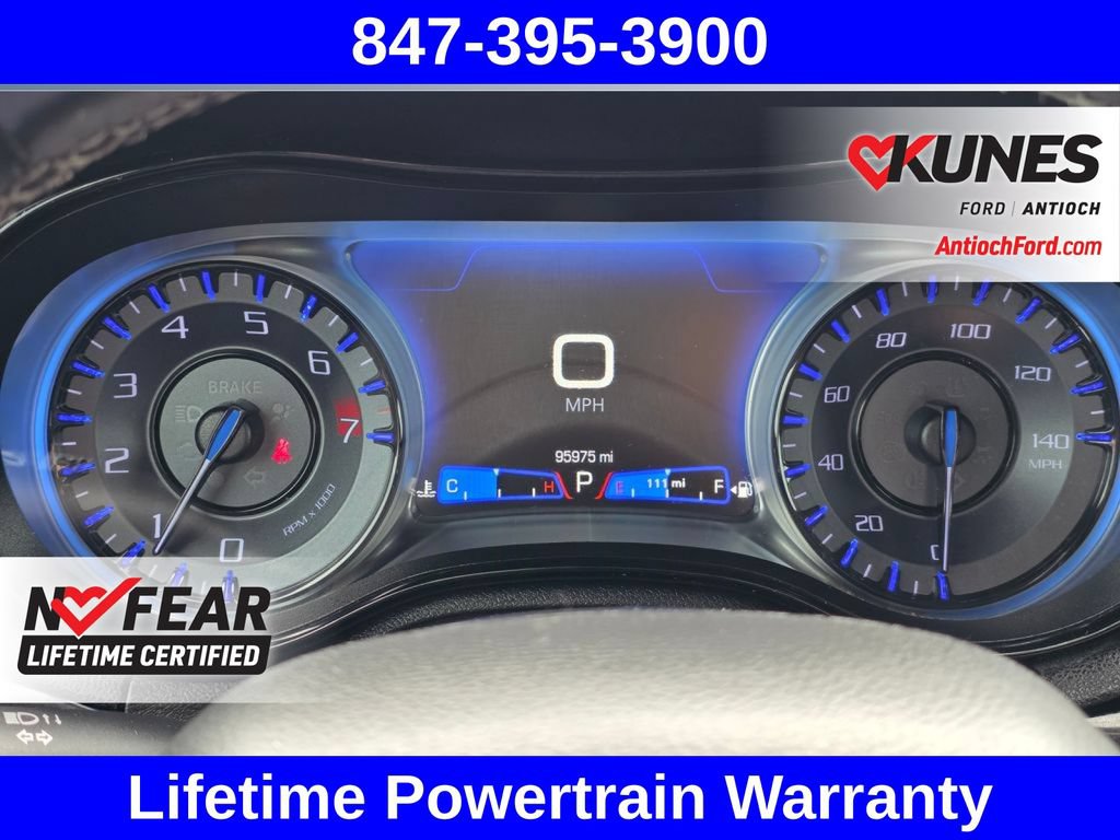Used 2019 Chrysler 300 S AWD/4WD image 54