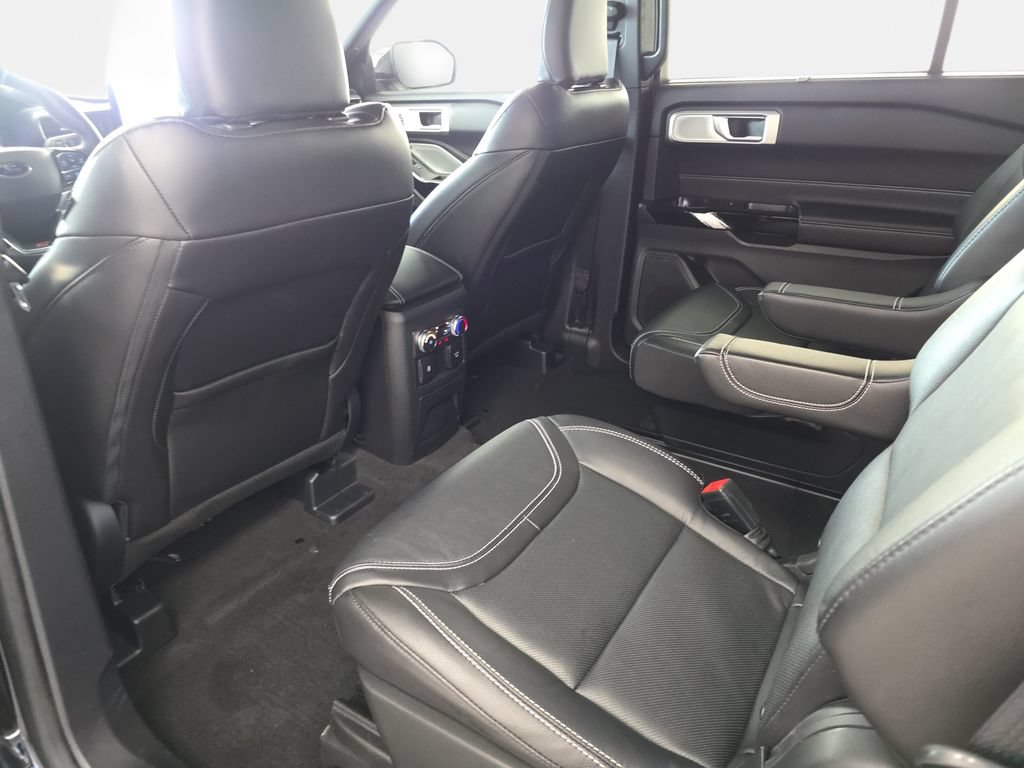Certified 2022 Ford Explorer ST w/ Equipment Group 401A AWD/4WD image 11