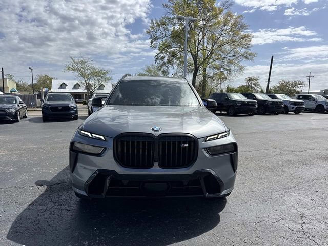 Used 2024 BMW X7 M60i w/ Executive Package image 6