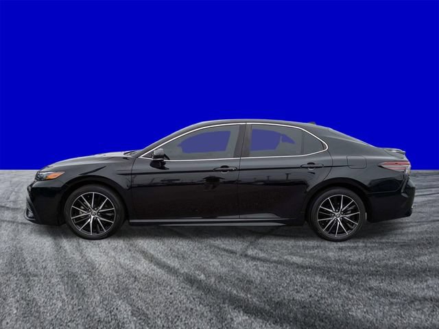 Used 2024 Toyota Camry SE FWD image 7