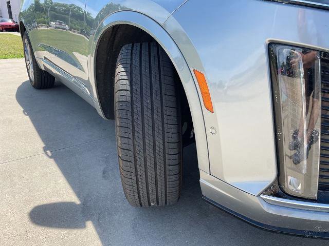 Used 2023 Cadillac XT6 Premium Luxury w/ Platinum Package AWD/4WD image 19