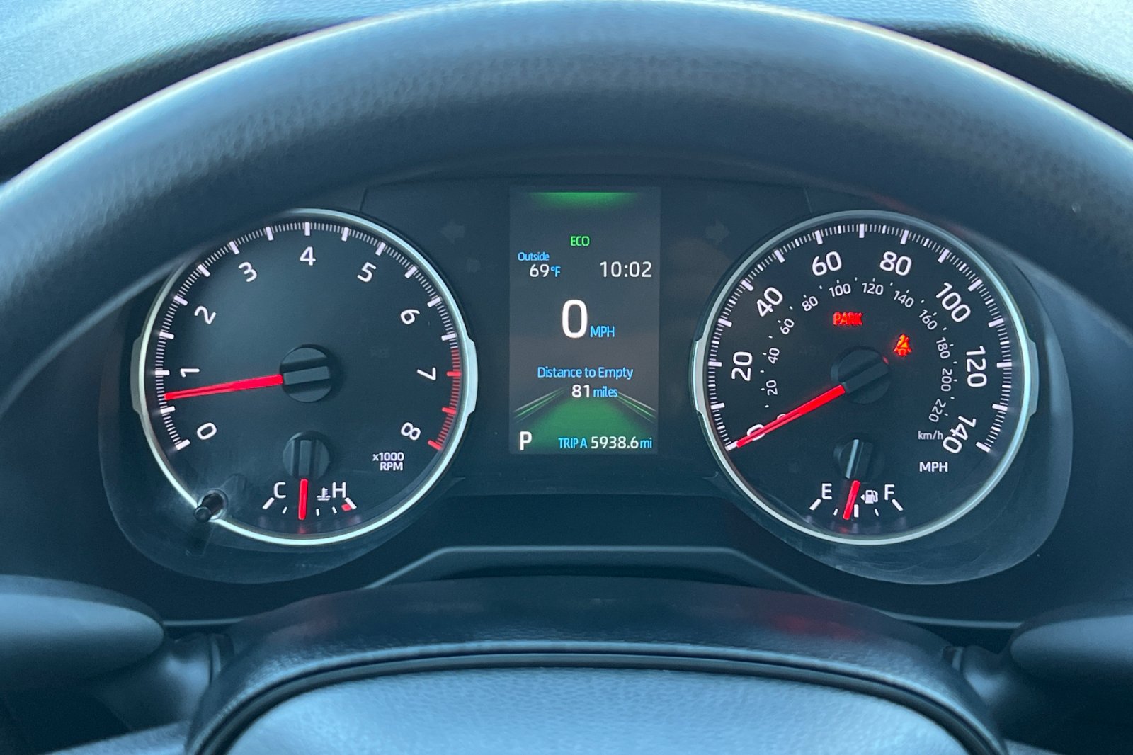 Used 2021 Toyota RAV4 LE FWD image 25