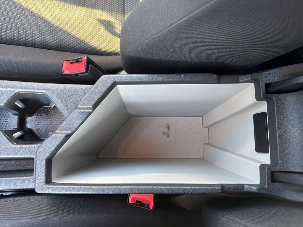 Used 2019 Volkswagen Jetta S image 27