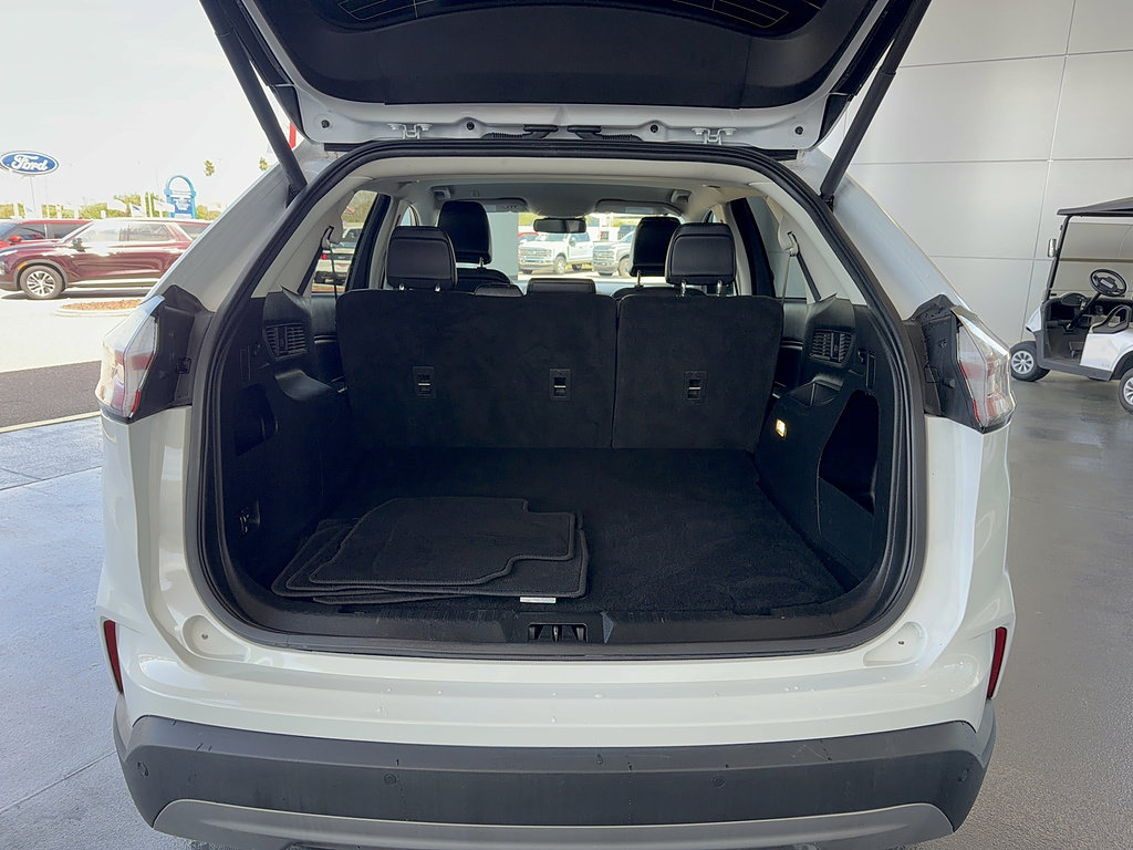 Certified 2024 Ford Edge SEL w/ Convenience Package AWD/4WD image 7