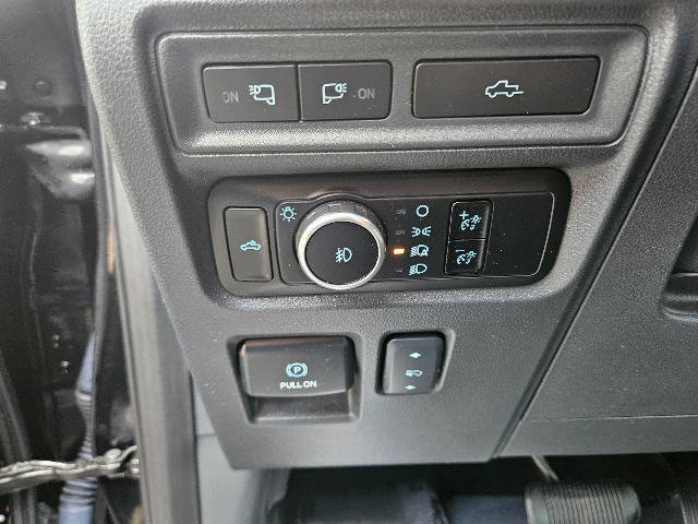 Certified 2023 Ford F150 Platinum w/ Equipment Group 701A High image 18