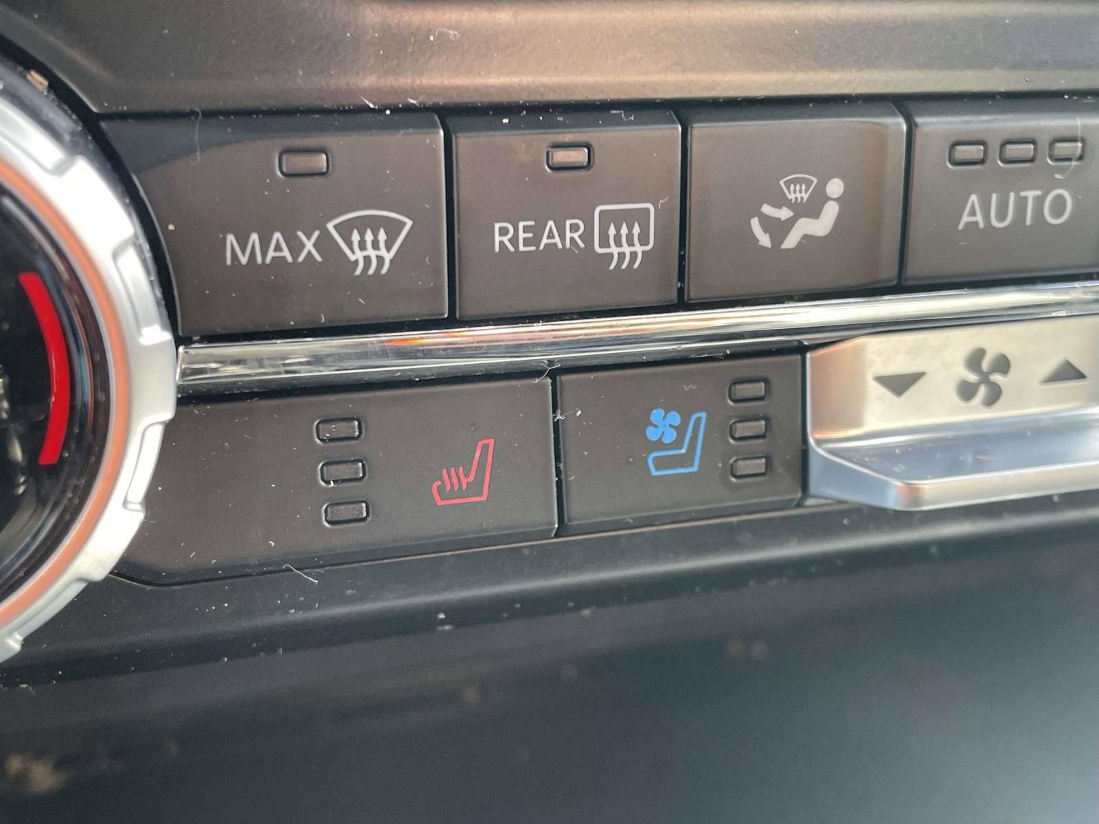 Certified 2023 Ford F150 Lariat image 22