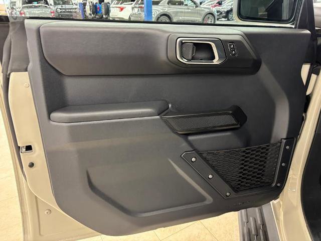 Certified 2025 Ford Bronco Outer Banks image 11