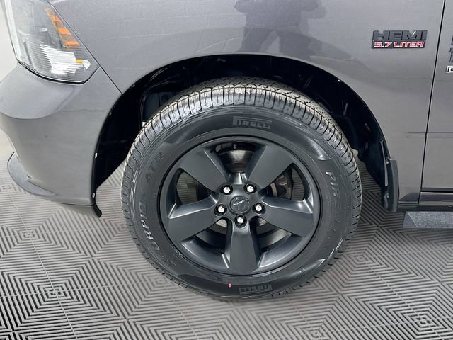 Used 2019 RAM 1500 Express w/ Express Value Package image 29