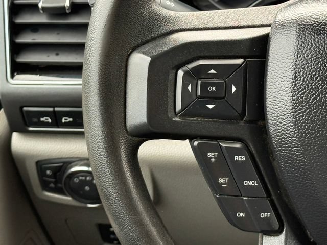Certified 2020 Ford F250 XLT w/ XLT Premium Package AWD/4WD image 29