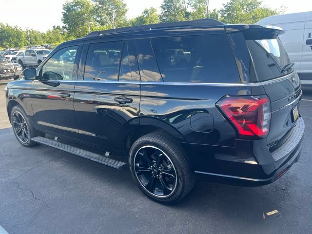 Certified 2022 Ford Expedition Limited AWD/4WD image 2