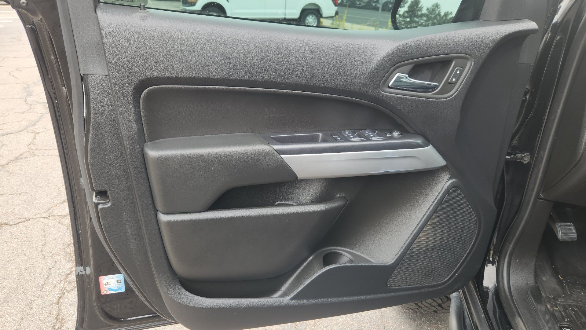 Used 2022 Chevrolet Colorado ZR2 AWD/4WD image 18