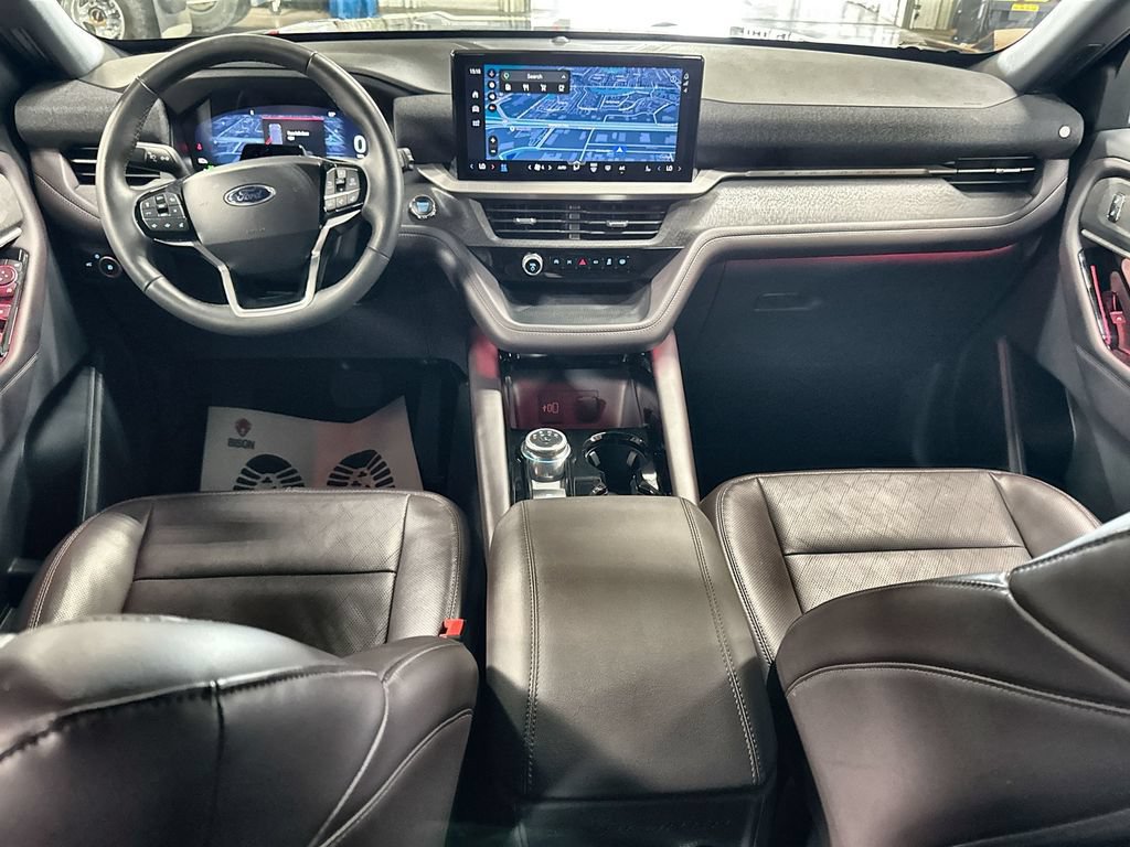 Certified 2026 Ford Explorer Platinum AWD/4WD image 26