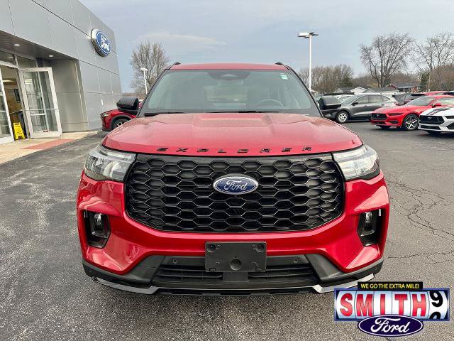 Certified 2025 Ford Explorer ST-Line w/ Premium Package AWD/4WD image 2