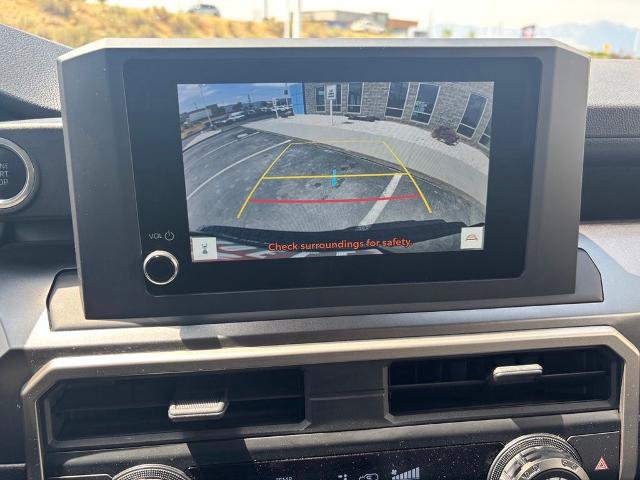 Used 2025 Toyota 4Runner SR5 AWD/4WD image 18