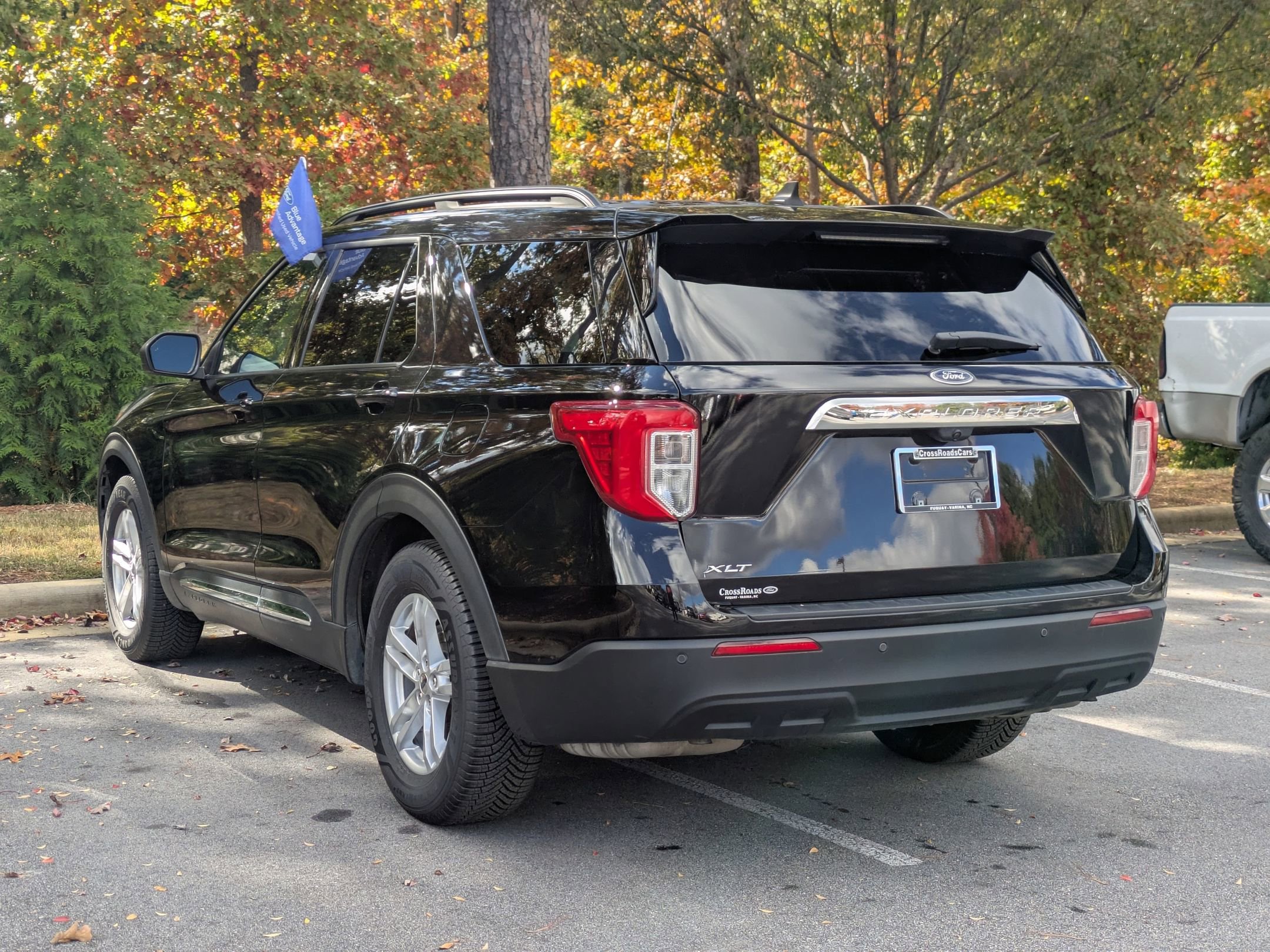 Certified 2021 Ford Explorer XLT image 5
