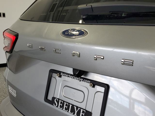 Certified 2024 Ford Escape ST-Line w/ Tech Pack #1 image 6