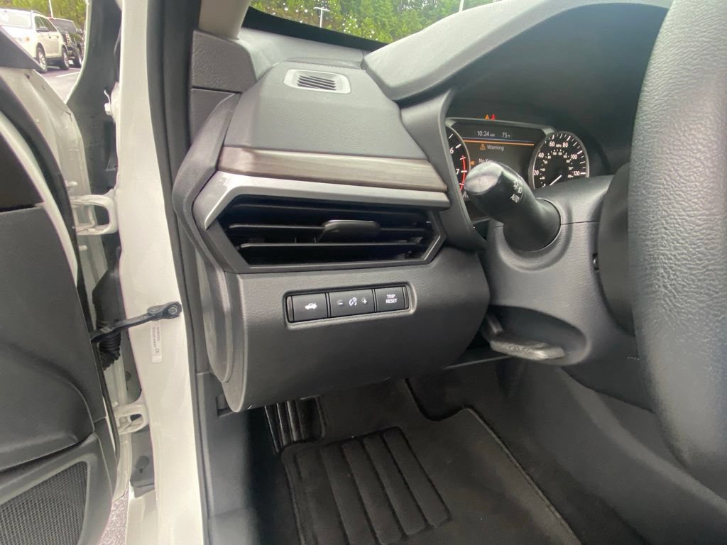 Used 2023 Nissan Altima 2.5 SV FWD image 12