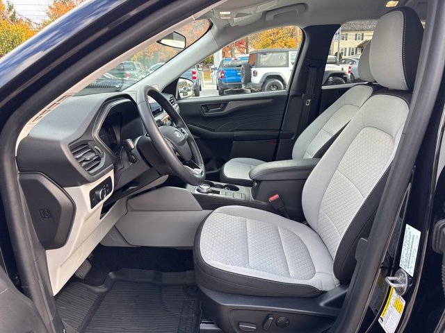 Certified 2023 Ford Escape Active image 17