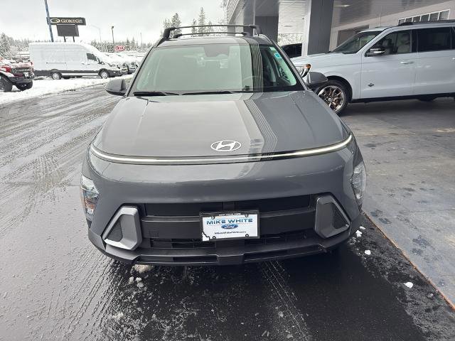 Used 2025 Hyundai Kona SEL image 5