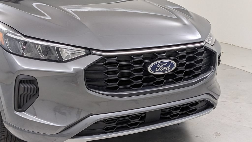 Certified 2023 Ford Escape ST-Line w/ Tech Pack #1 AWD/4WD image 41
